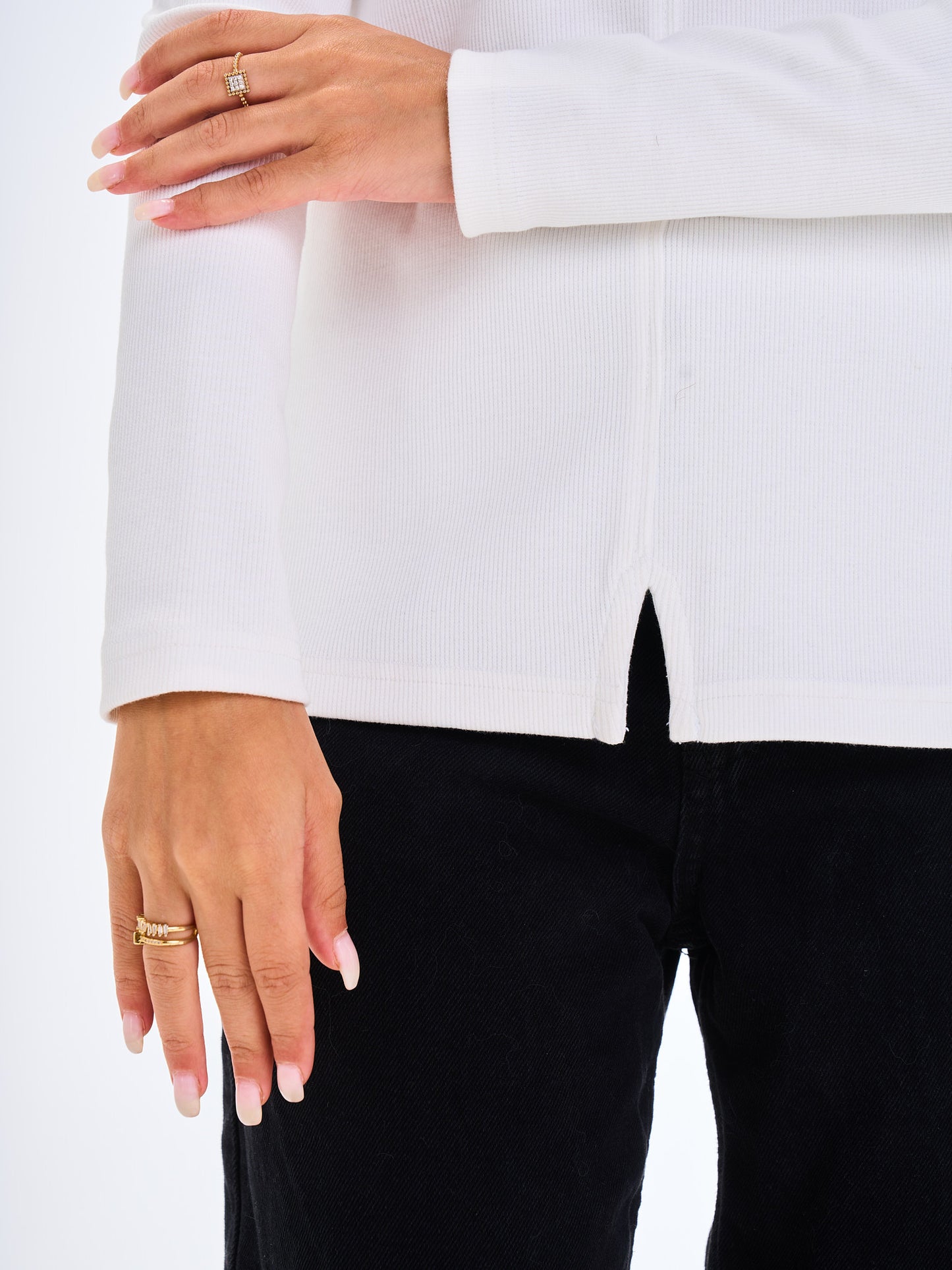 Edge Slit Long Sleeve - White