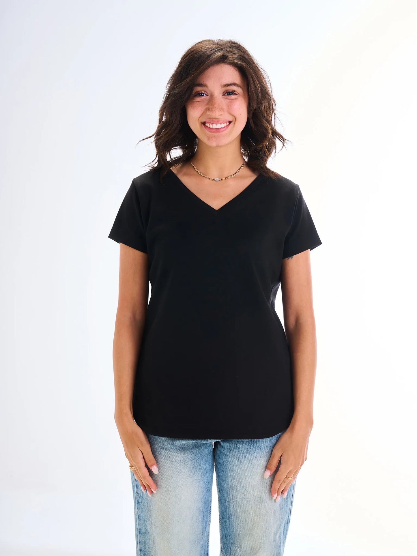 Regular V Tee - Black