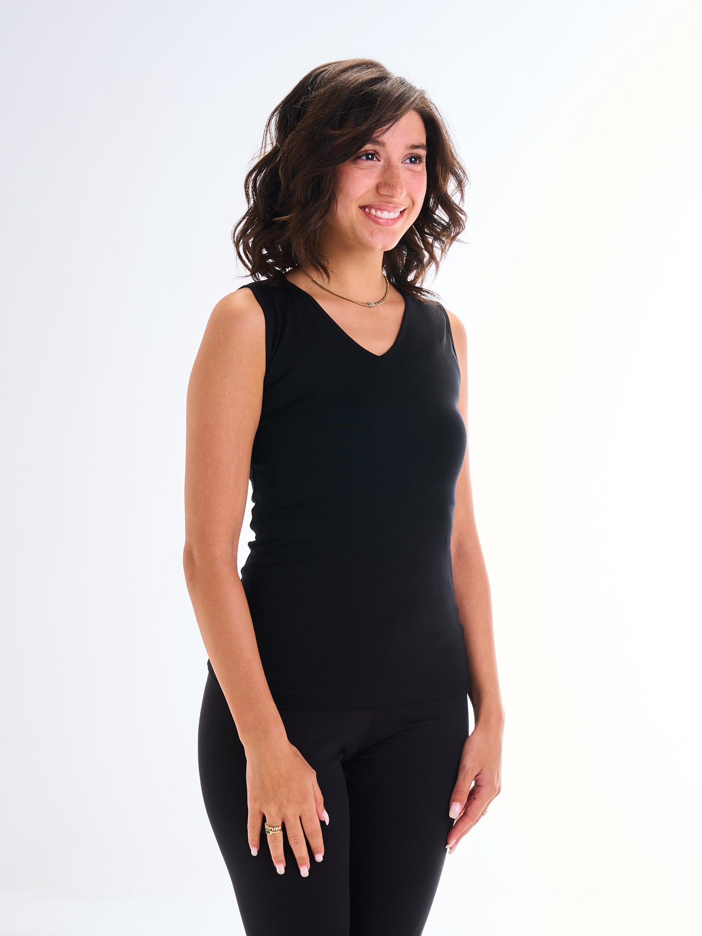 Sleeveless V-Neck - Black
