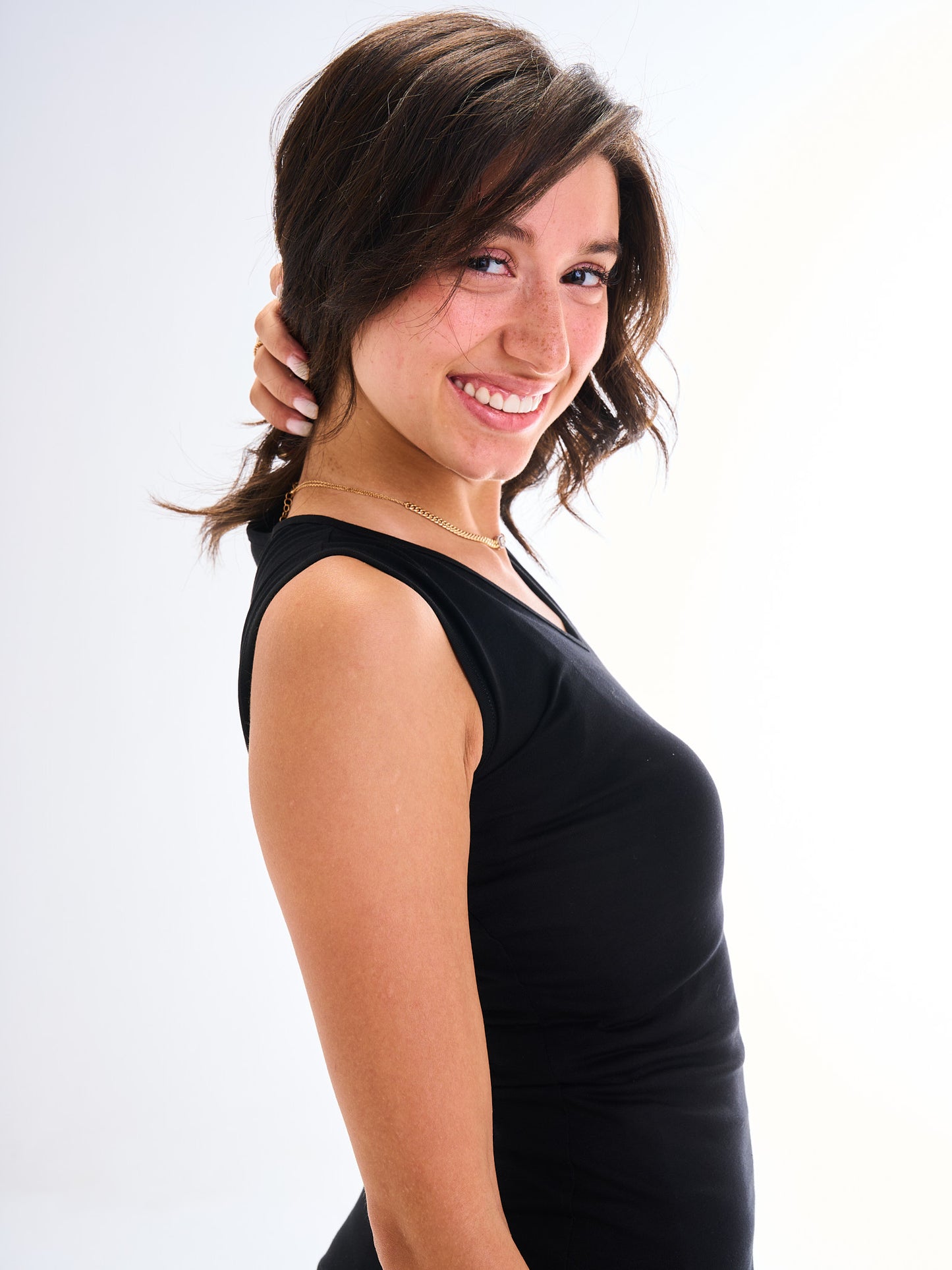 Sleeveless V-Neck - Black